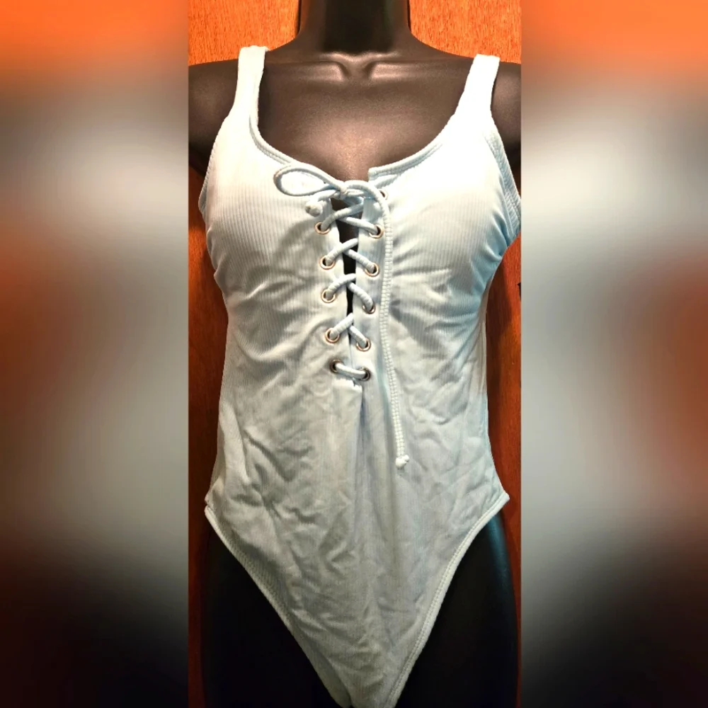 California Waves baby blue swimsuit szM NWT - Picture 1 of 7
